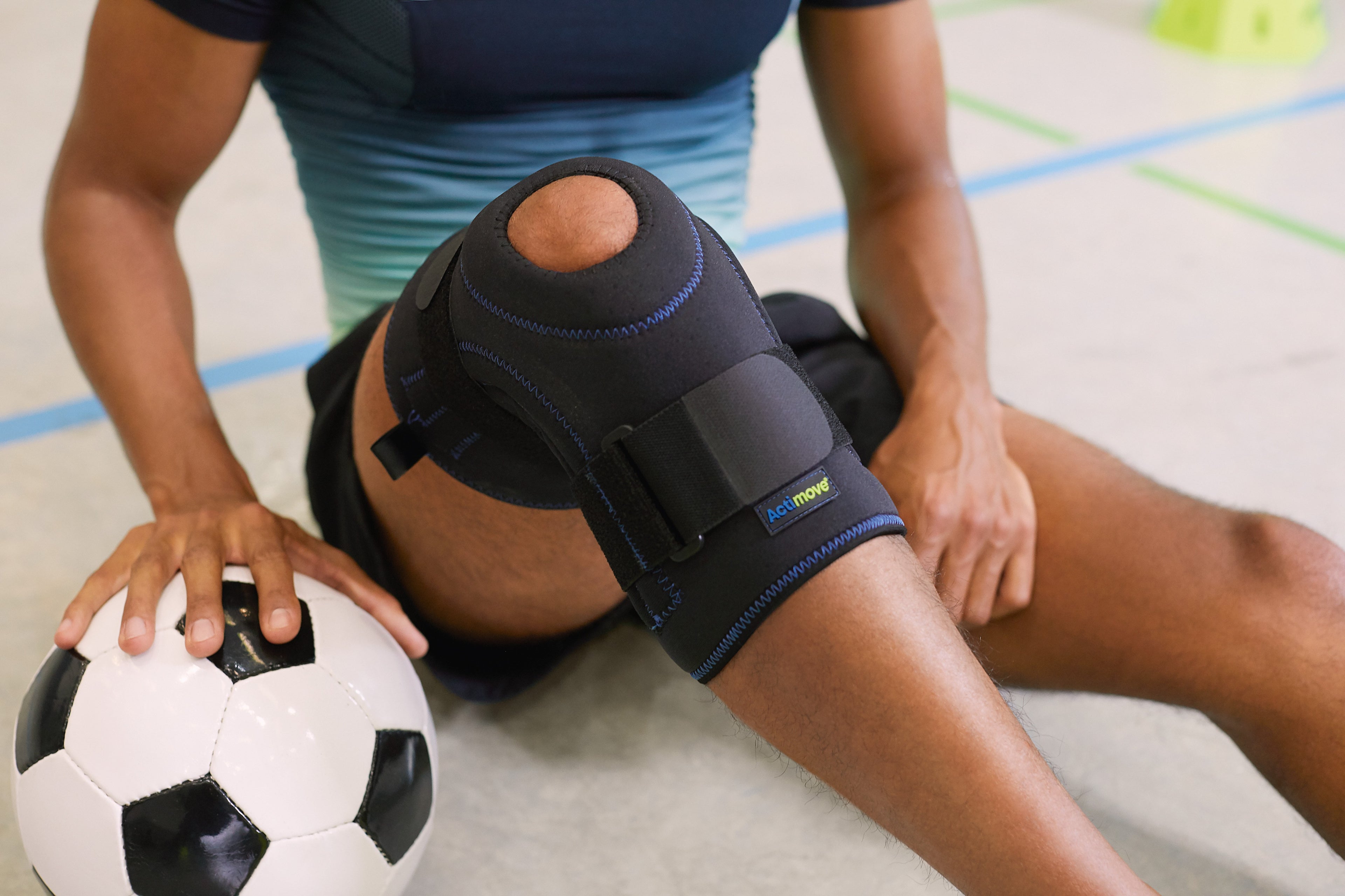 Actimove Sports Edition Knee Stabilizer - Adjustable Horseshoe and Stays