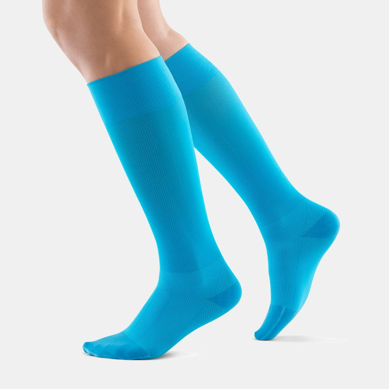 Bauerfeind Performance Knee High 20-30 mmHg Compression Socks – Rivera
