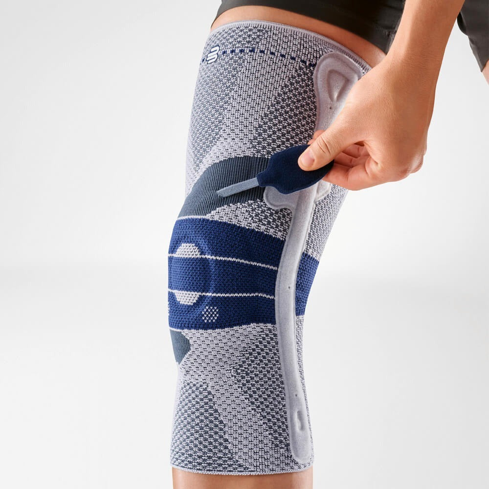 Bauerfeind GenuTrain P3 Knee Brace with Grip Top