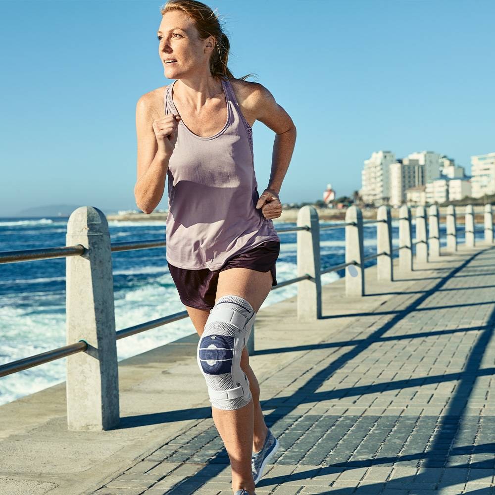 Bauerfeind GenuTrain S Knee Brace worn while running