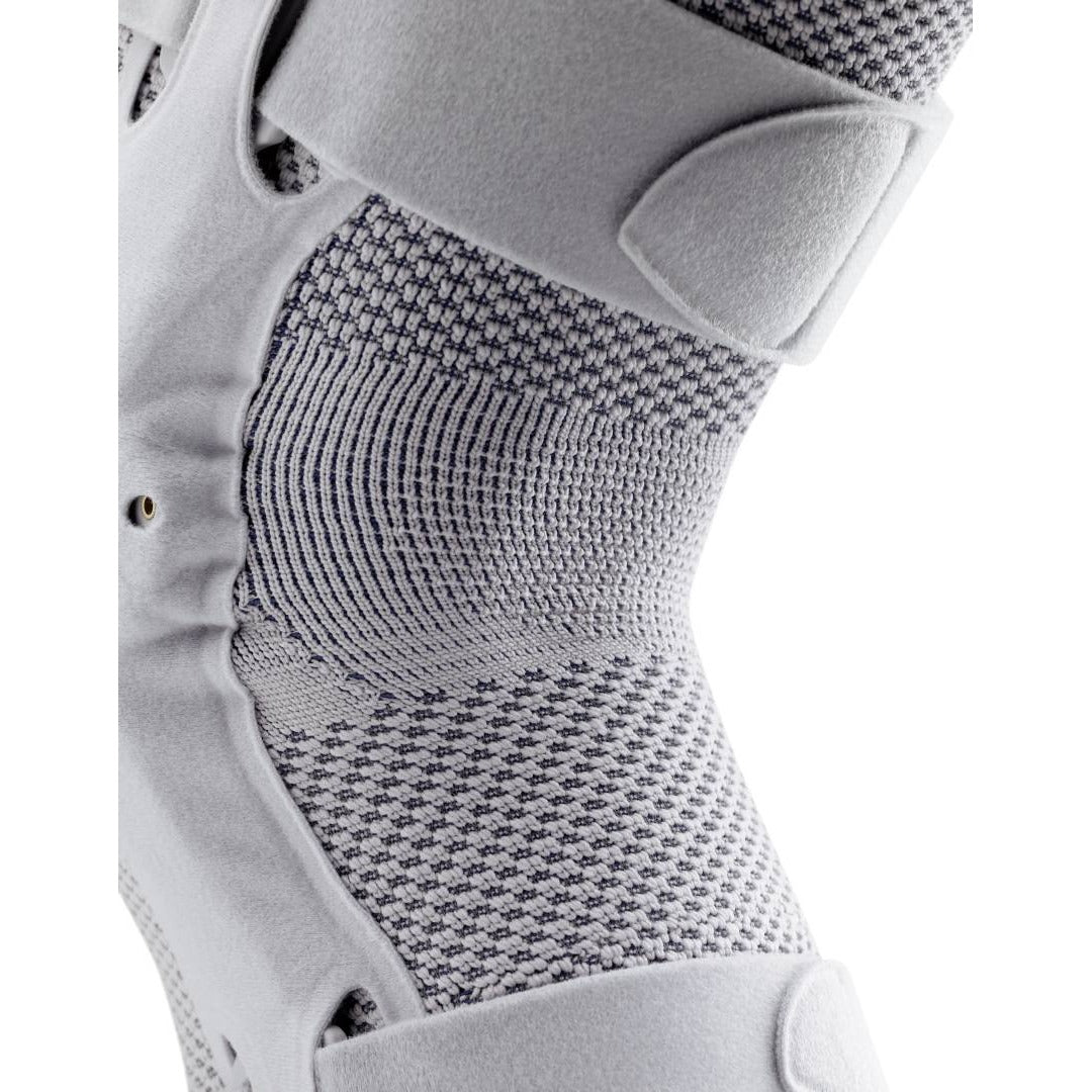 Bauerfeind GenuTrain S Pro Knee Brace