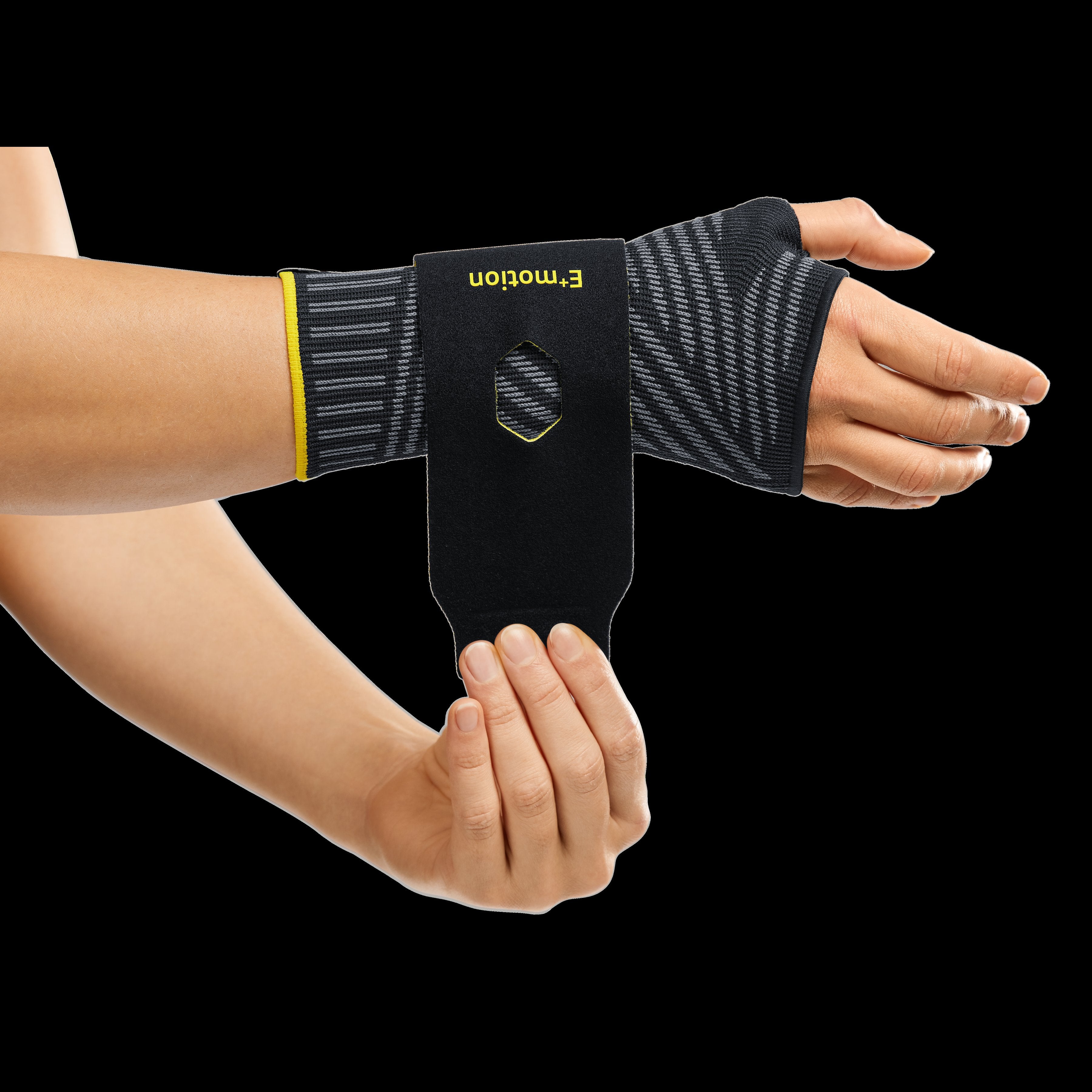 medi Manumed Active E+motion Wrist Support — photo 2