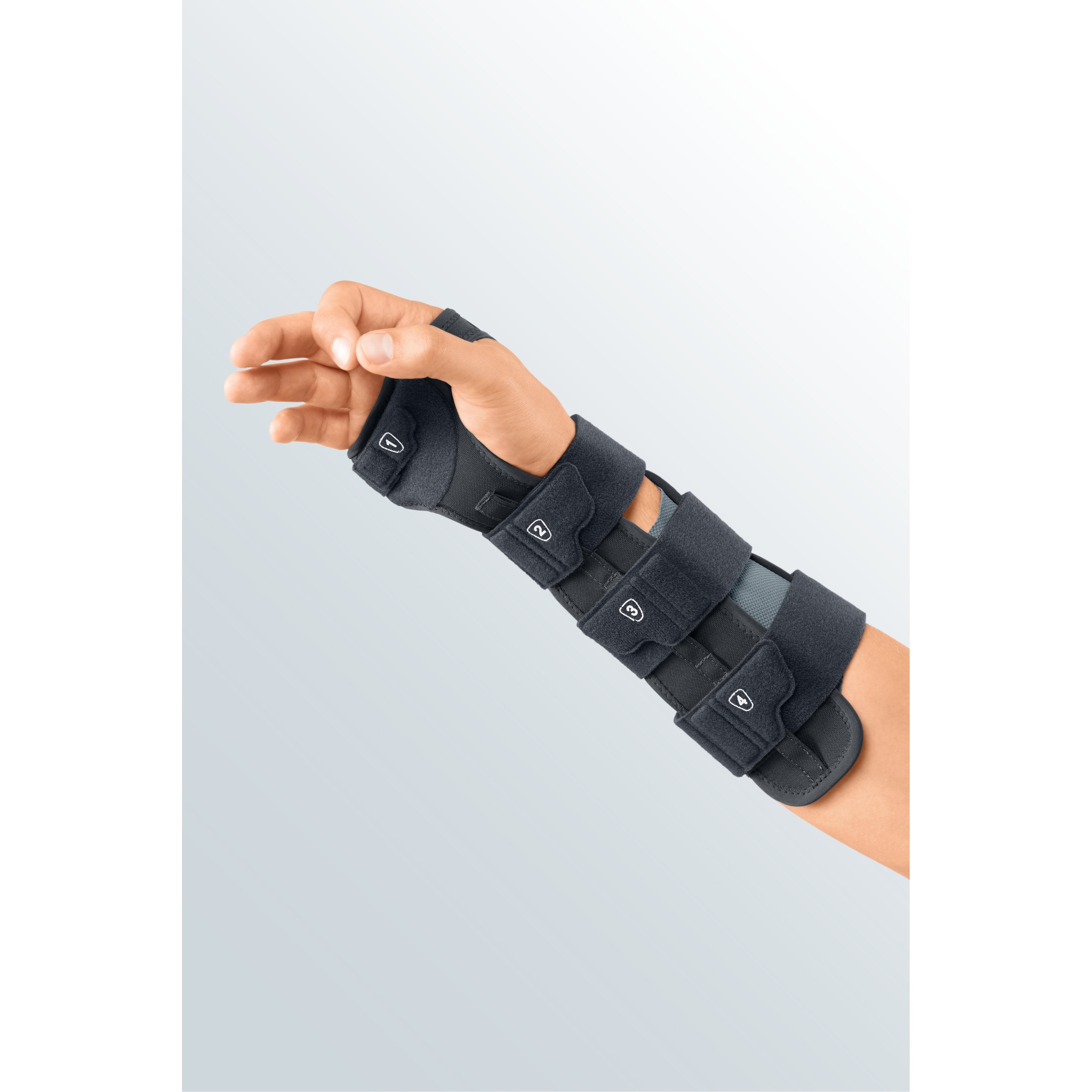 medi Manumed RFX Wrist Brace — photo 3