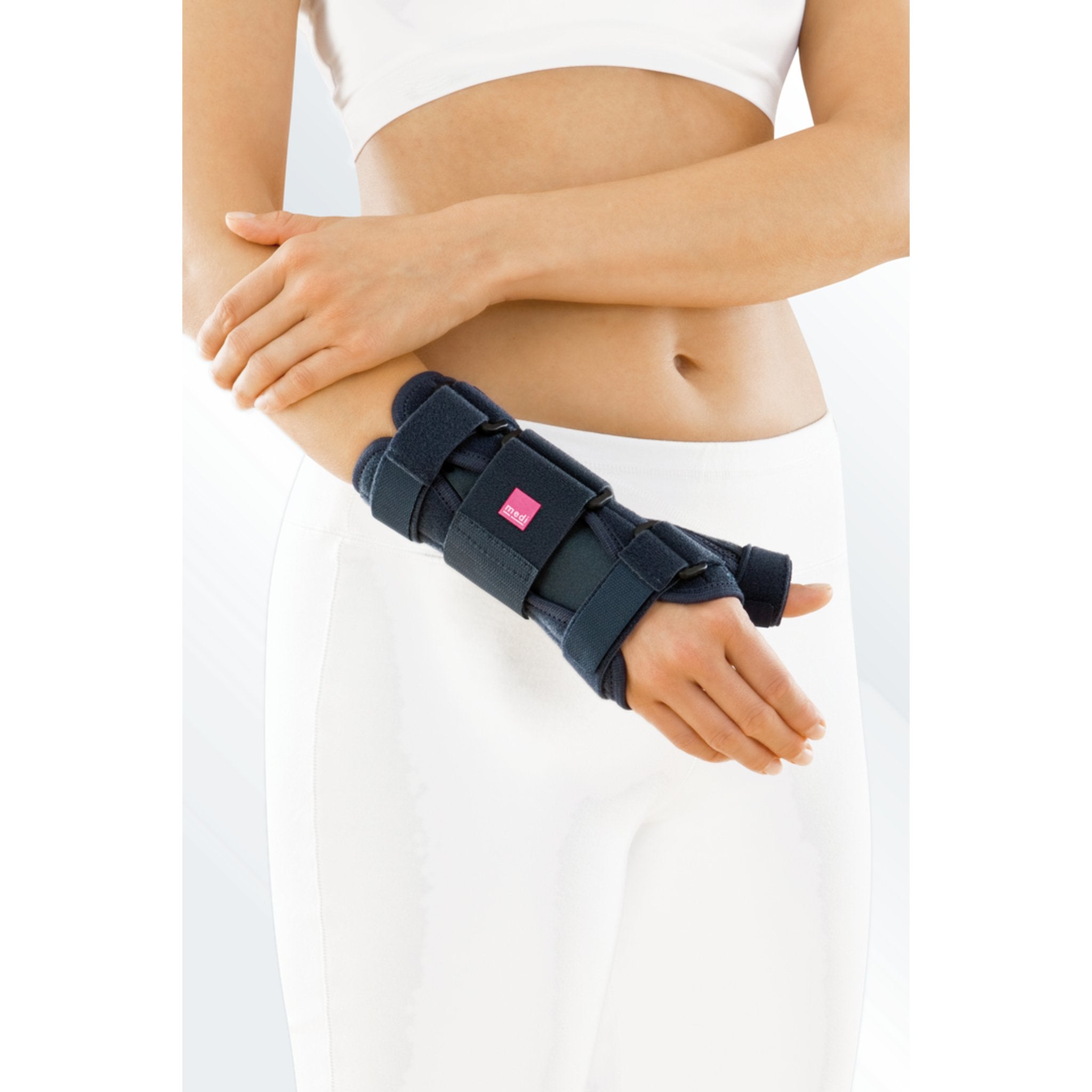 medi Manumed T Wrist & Thumb Brace — photo 1