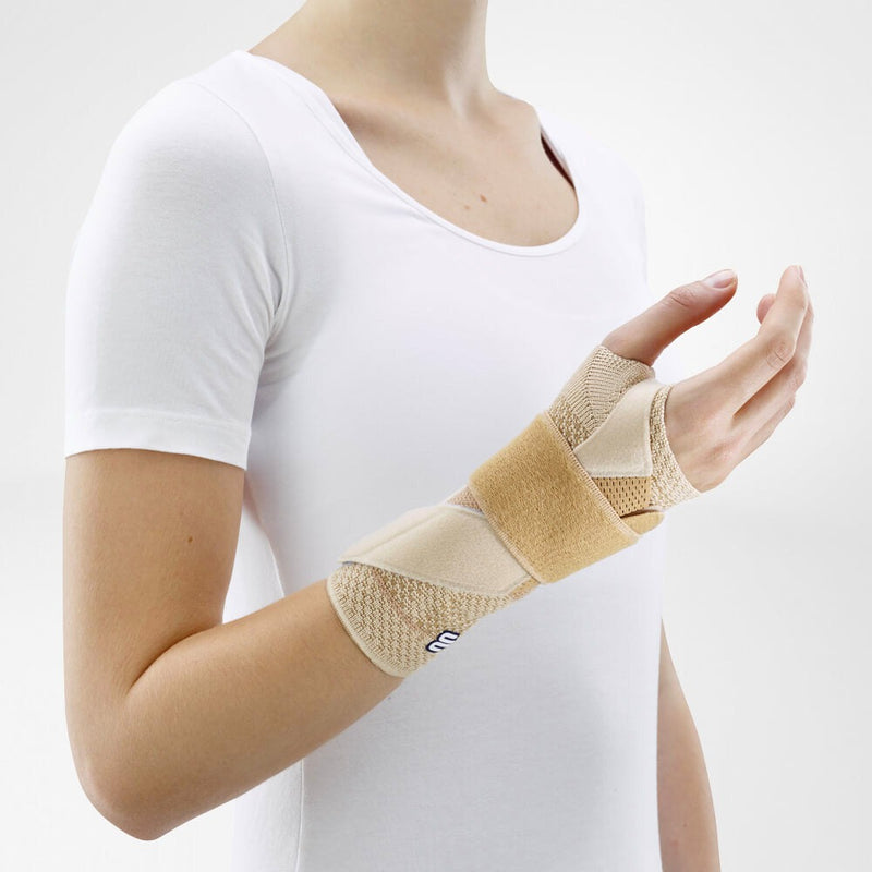 Bauerfeind ManuTrain Wrist Brace
