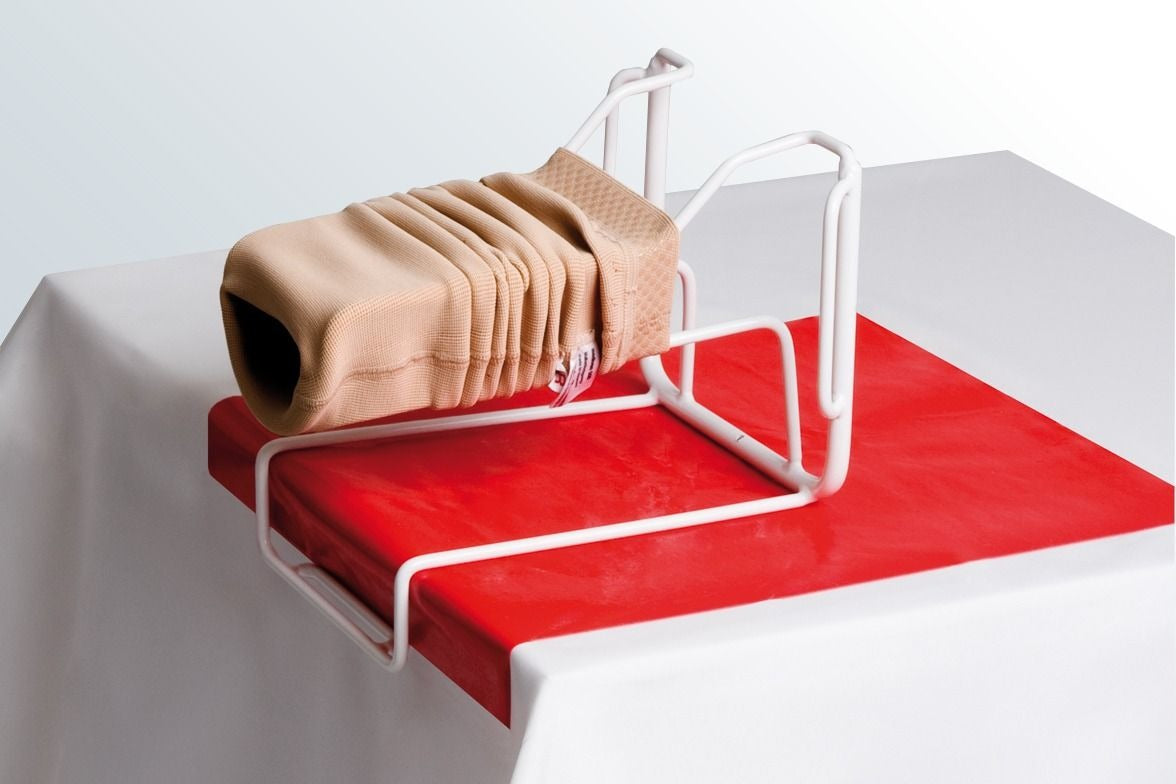 medi Arm Butler Donning Aid – Donning Step Two