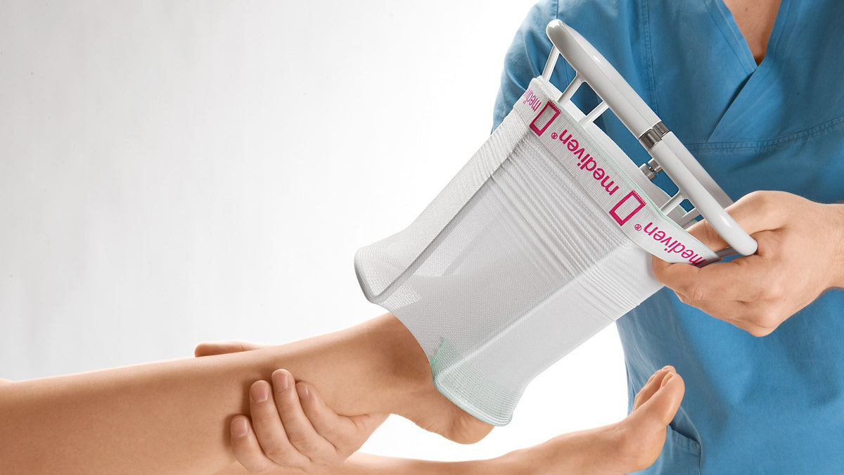 medi Hospital Butler Donning Aid – With Caregiver