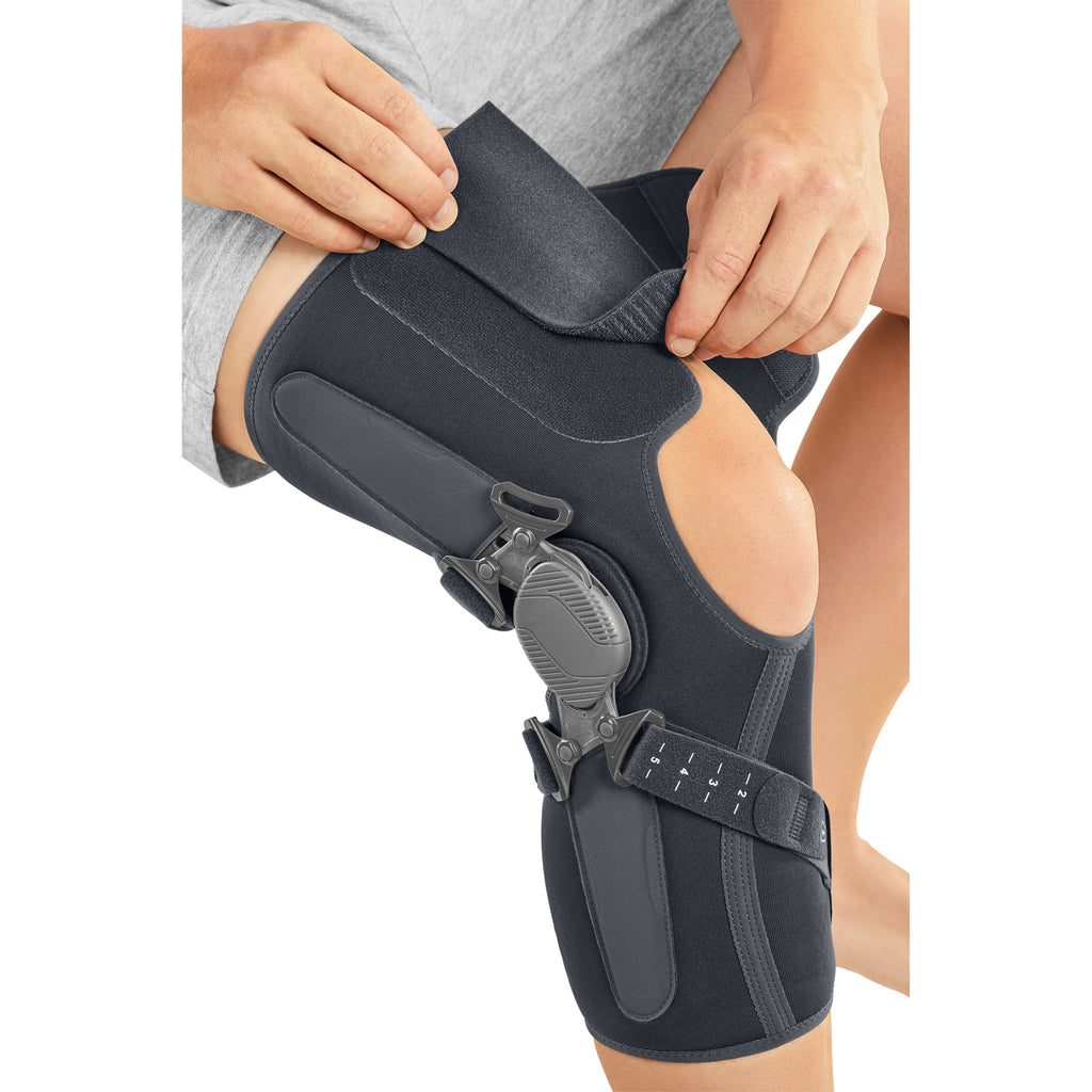 medi Soft OA Knee Brace — photo 1