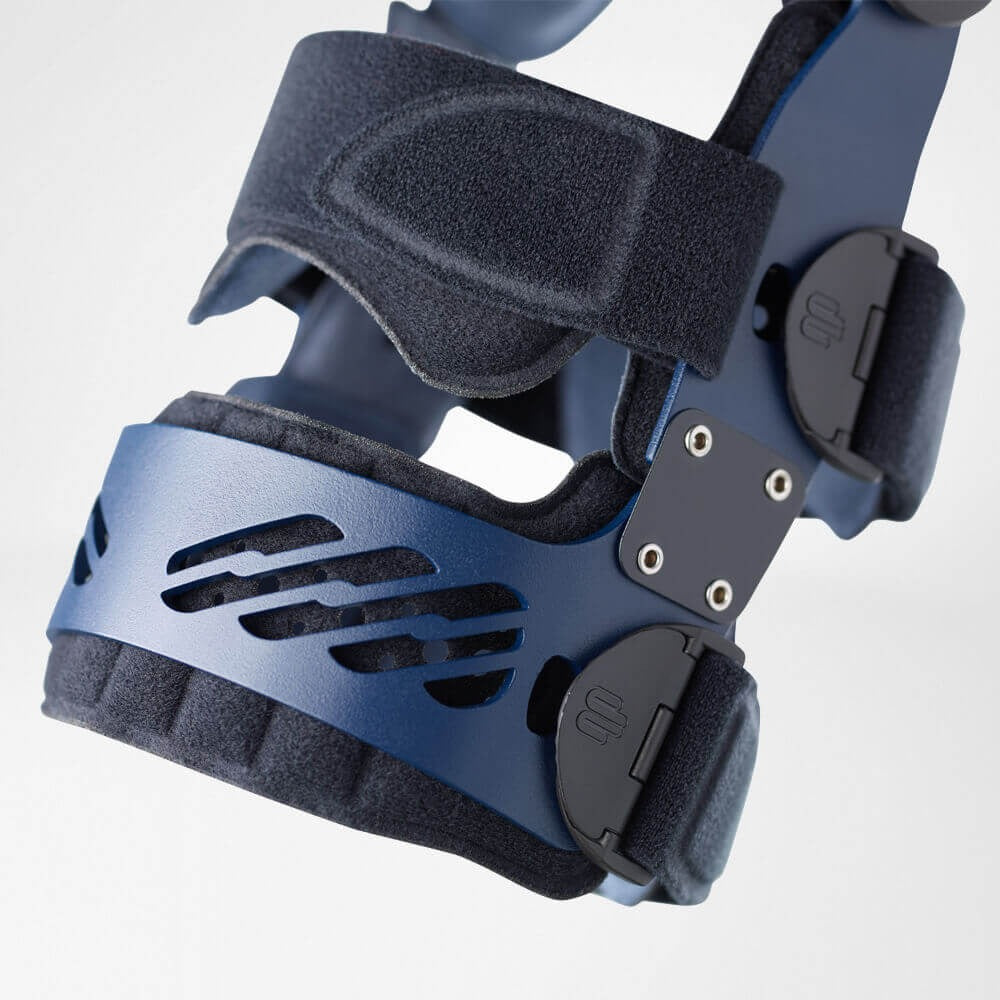 Bauerfeind SecuTec Genu Dorsal Knee Brace