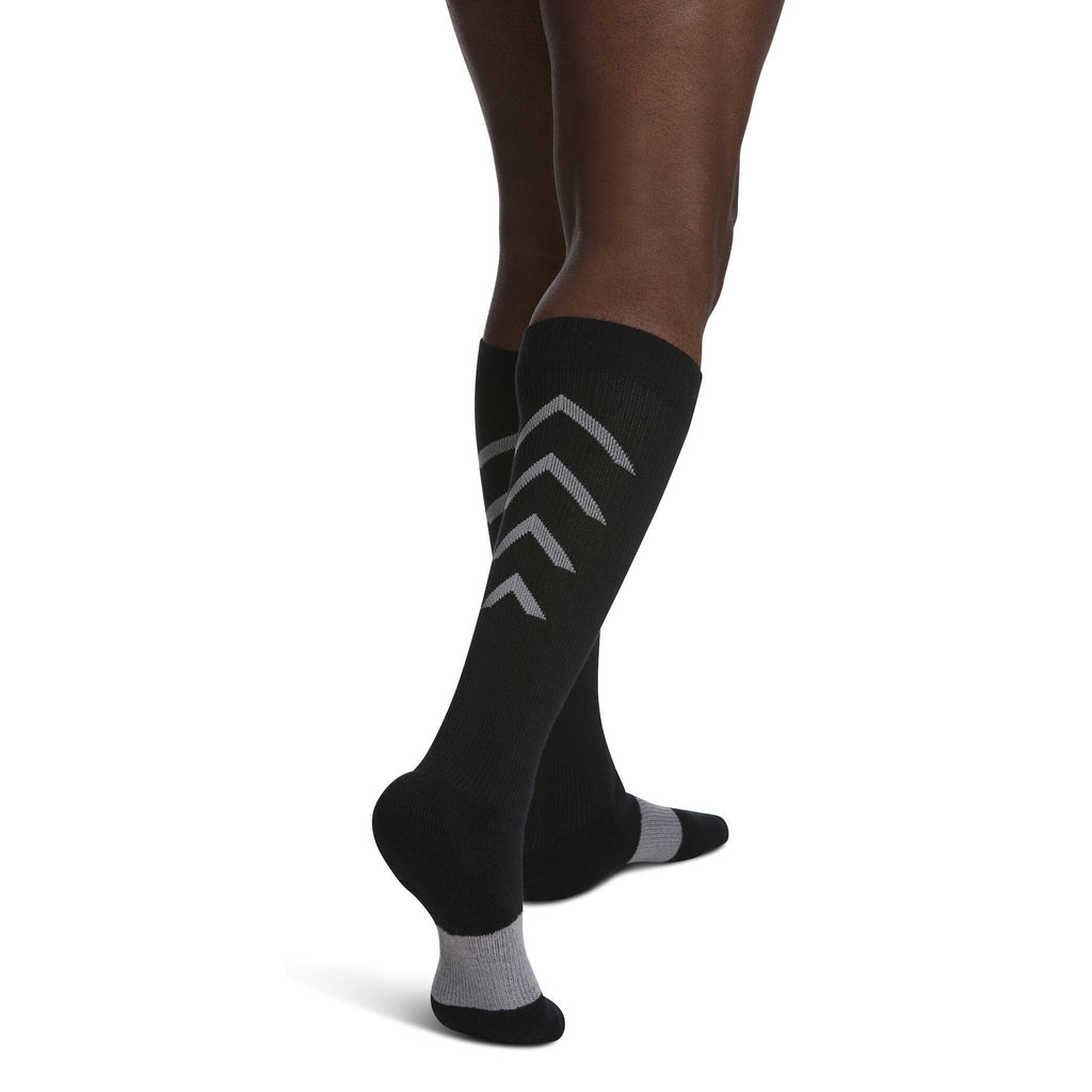 Sigvaris Athletic Recovery Socks Knee High 15-20 mmHg – Black