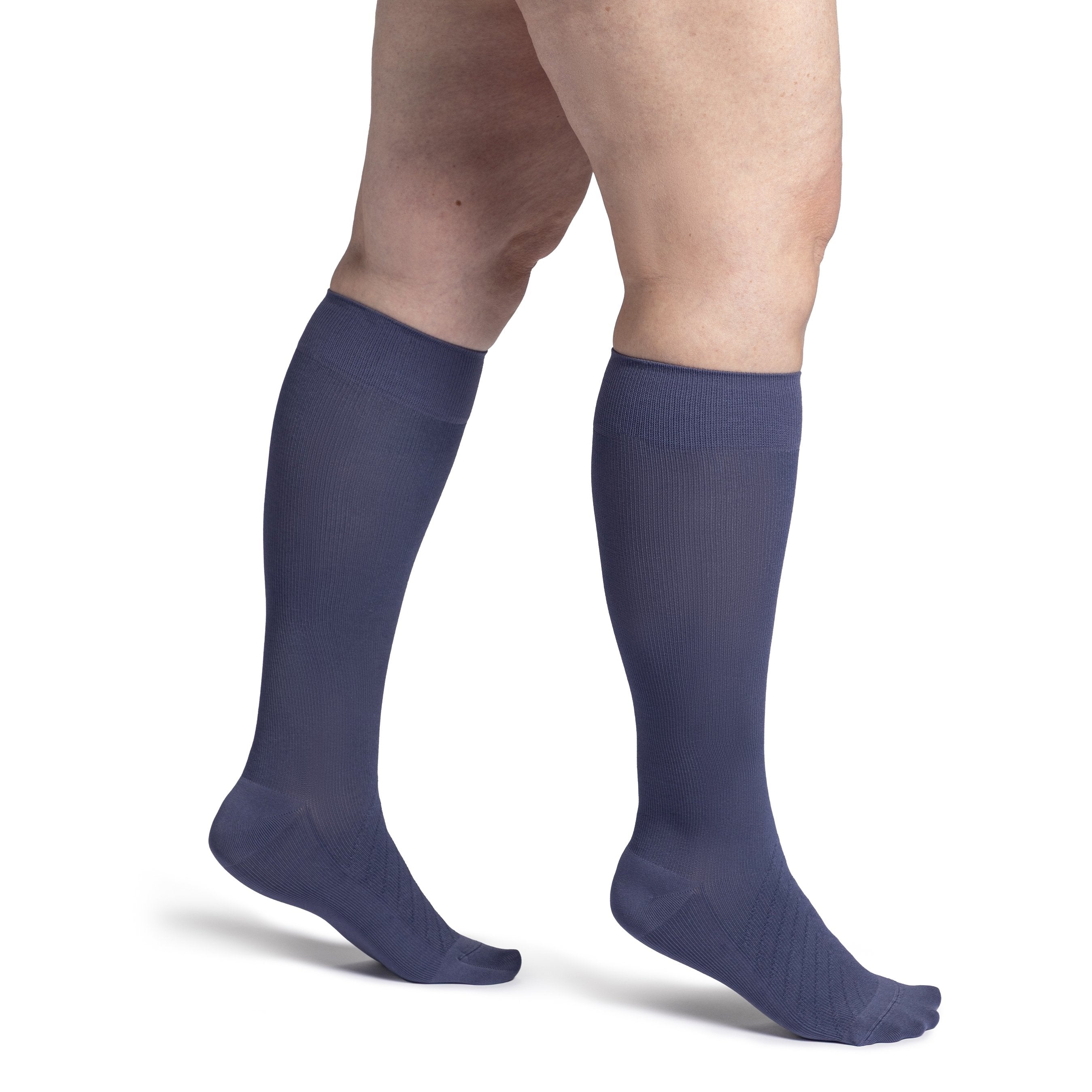 Sigvaris Bamboo Knee High 20-30 mmHg Compression Socks – Dusk Violet