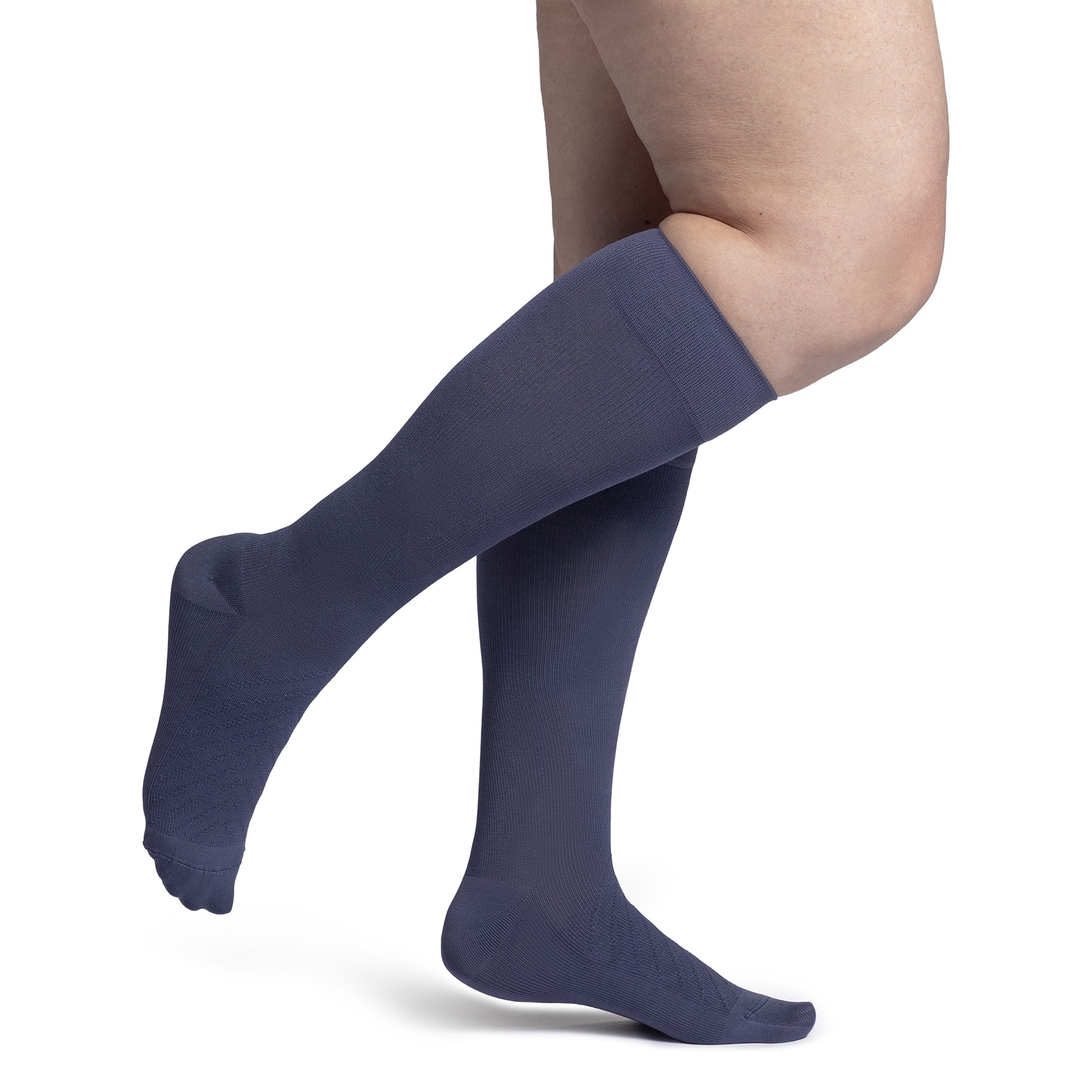 Sigvaris Bamboo Knee High 20-30 mmHg Compression Socks – Dusk Violet