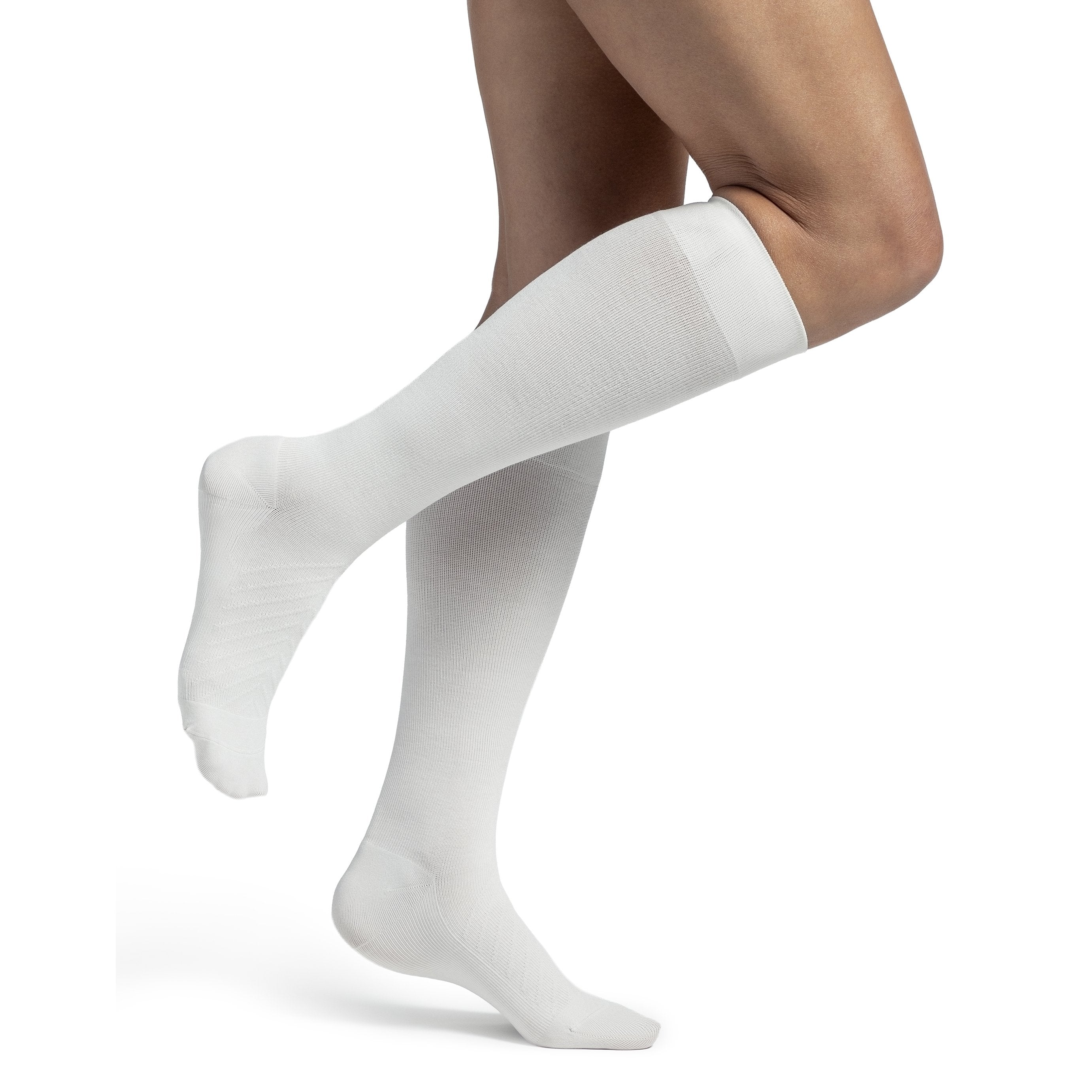Sigvaris Bamboo Knee High 20-30 mmHg Compression Socks – Ivory