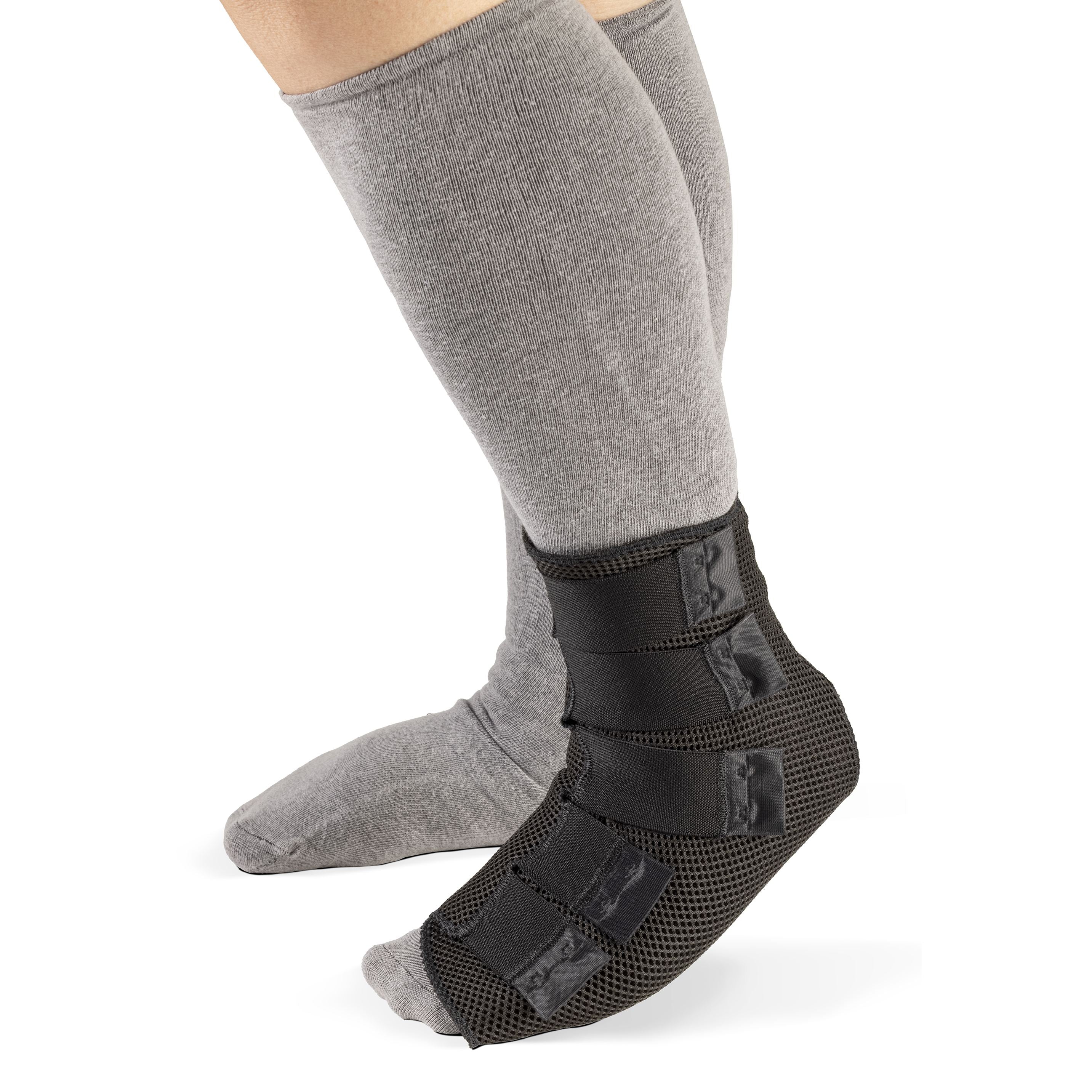 Sigvaris Coolflex Standard Foot 20-50 mmHg Adjustable Compression Wrap – Black