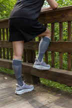 Sigvaris Flow Tech Knee High 20-30 mmHg Compression Socks – Detail