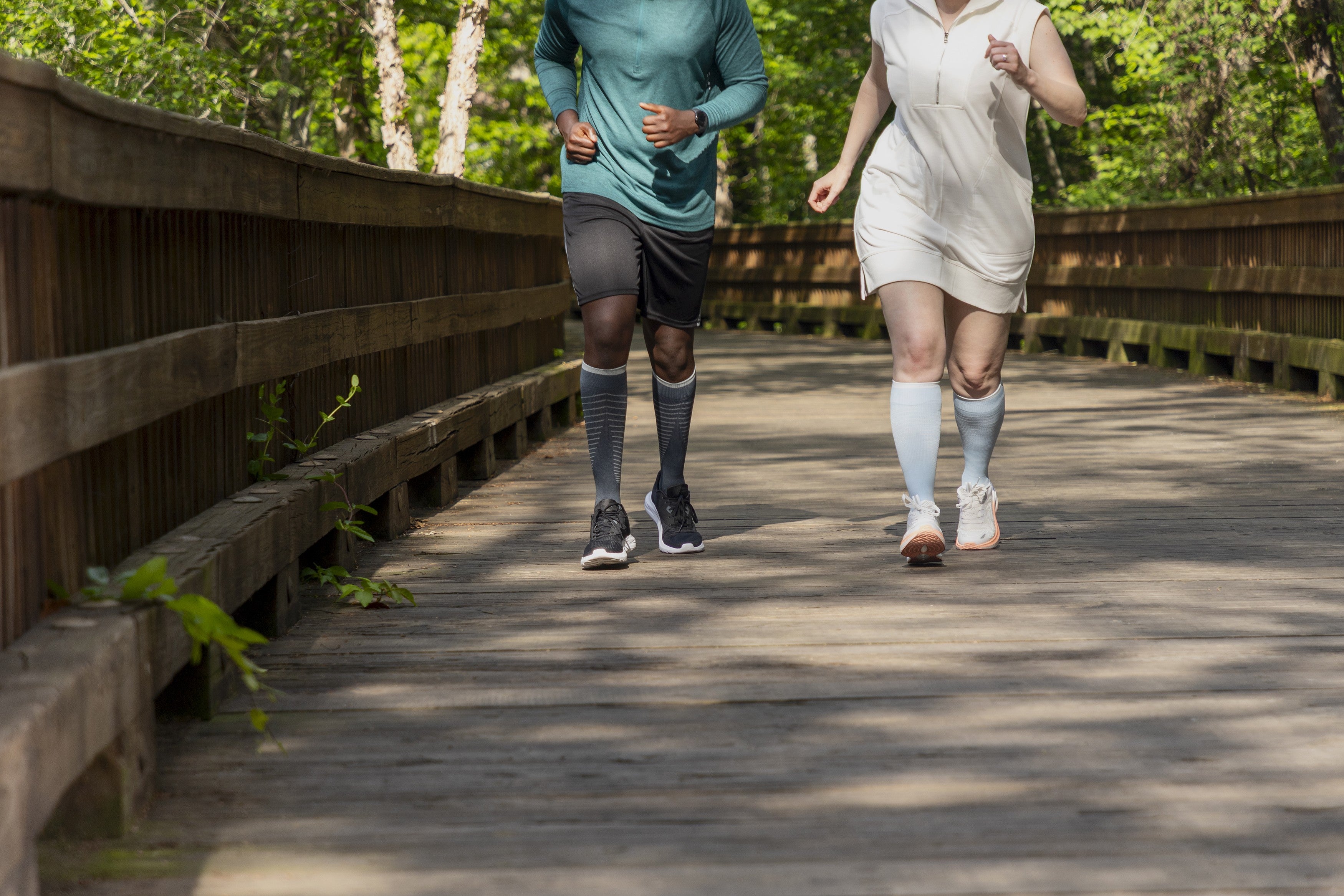 Sigvaris Flow Tech Knee High 20-30 mmHg Compression Socks – Detail