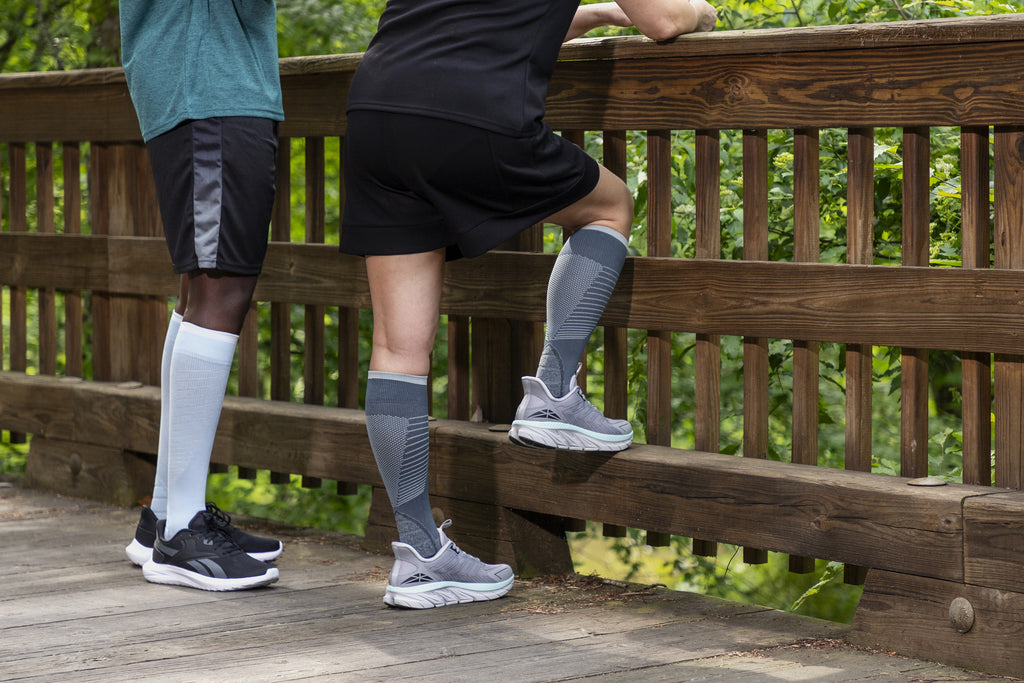 Sigvaris Flow Tech Knee High 20-30 mmHg Compression Socks – Detail