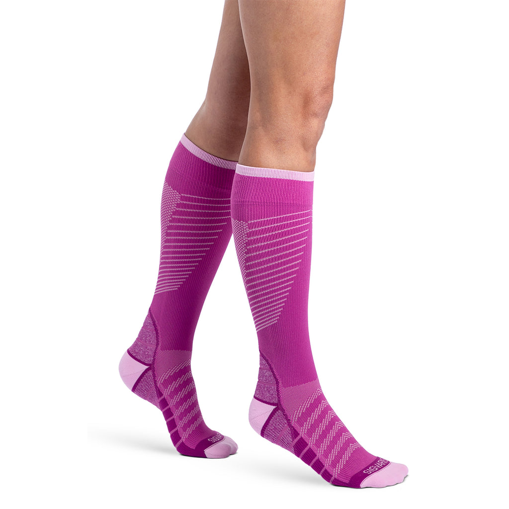 Sigvaris Flow Tech Knee High 20-30 mmHg Compression Socks – Orchid