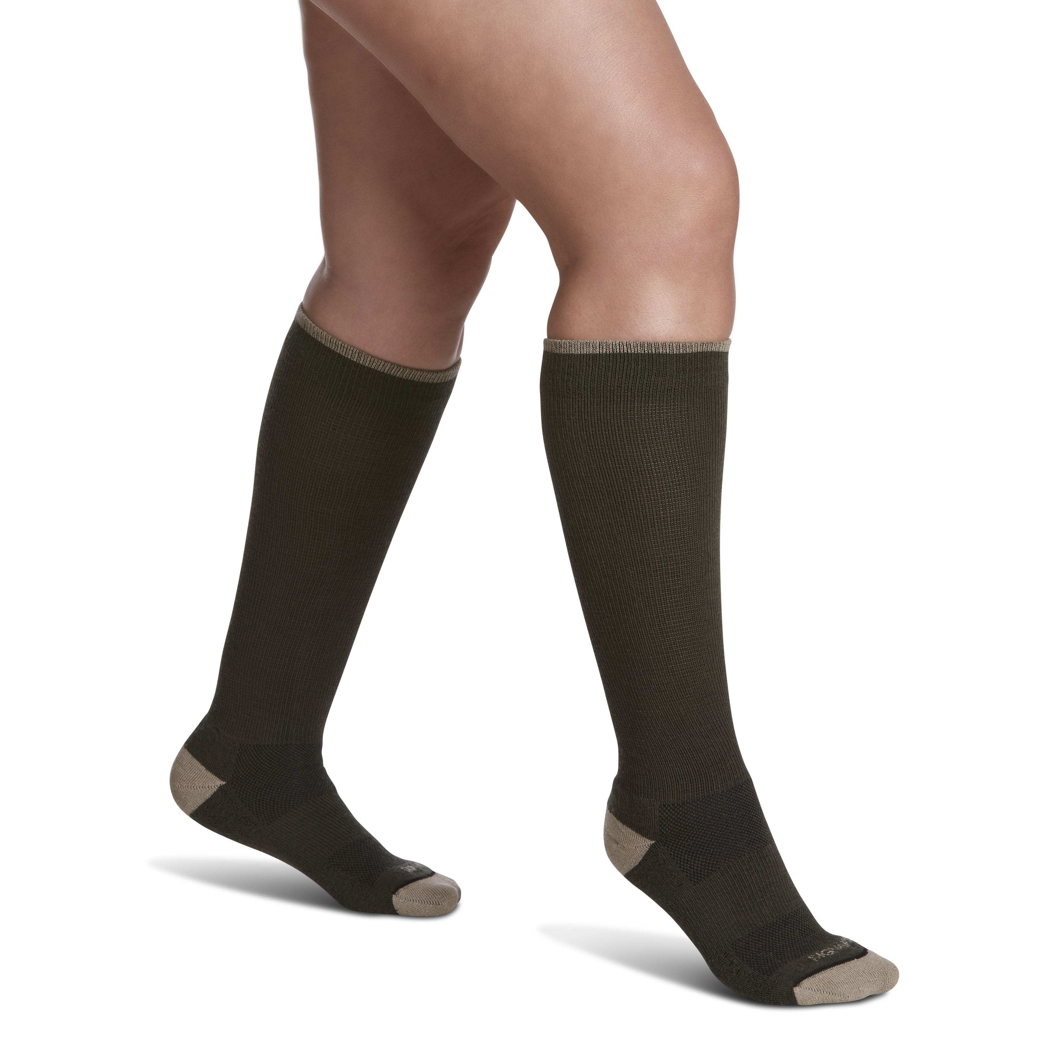 Sigvaris Merino Outdoor Socks Knee High 15-20 mmHg – Olive