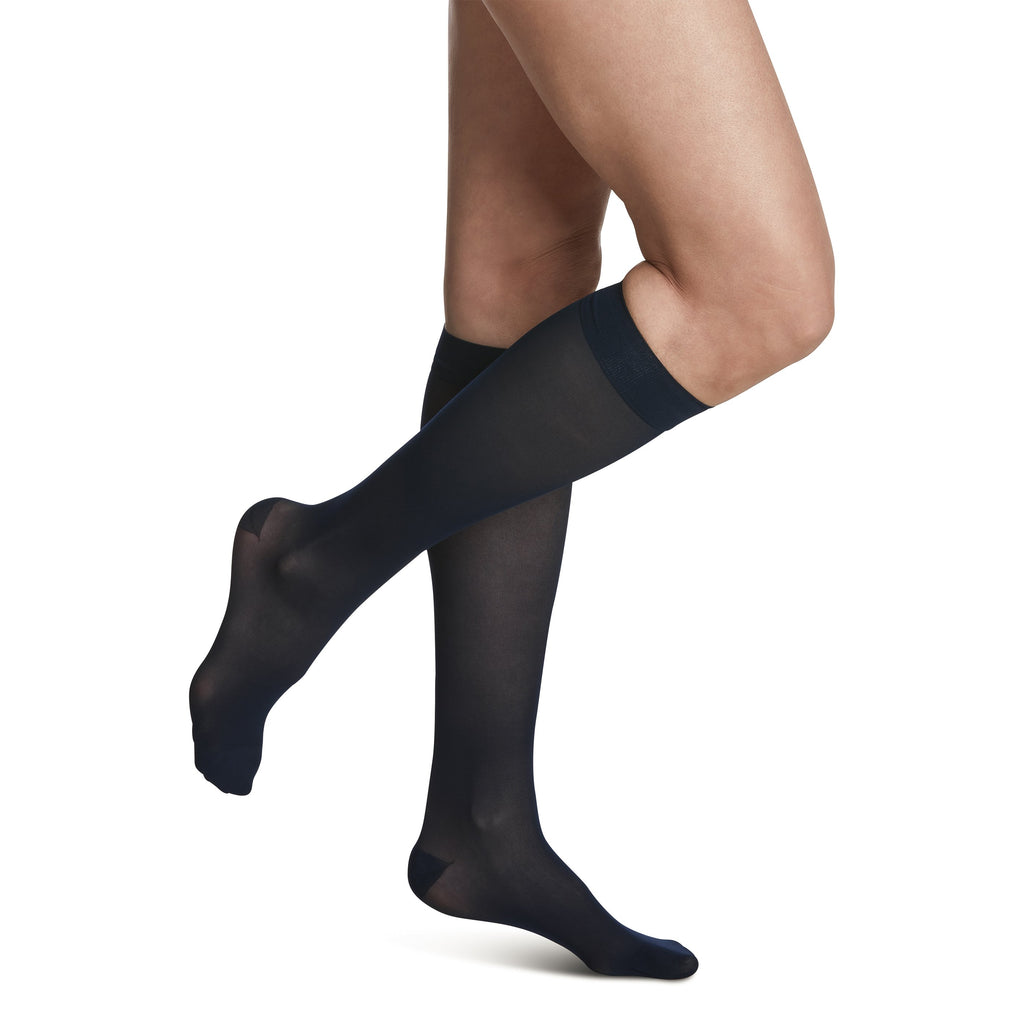 Sigvaris Sheer Women's Knee High 15-20 mmHg Compression Socks – Dark Navy