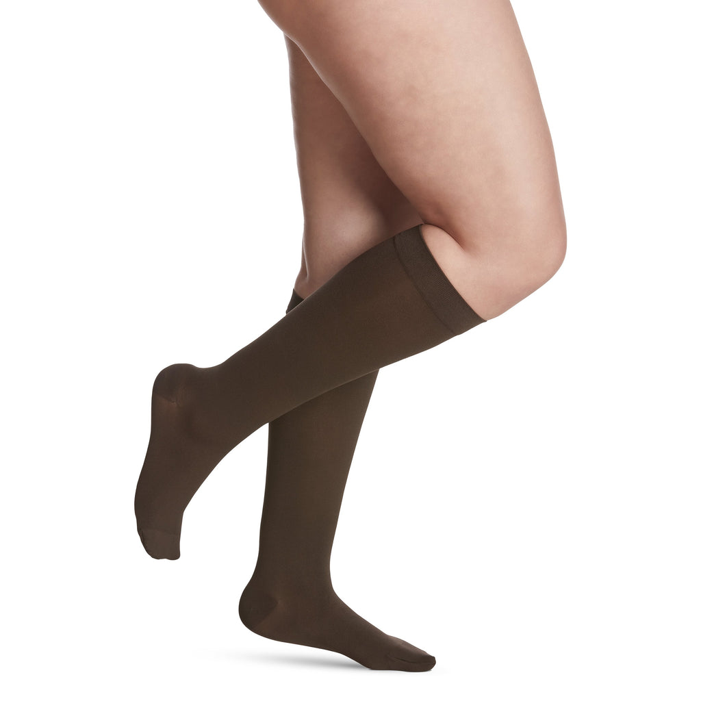 Sigvaris Soft Opaque Women's Knee High 20-30 mmHg Compression Socks – Espresso