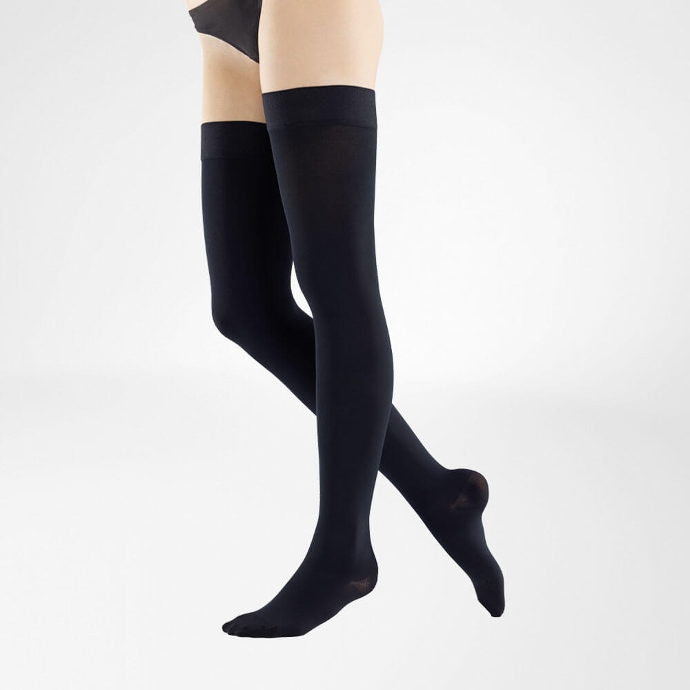 Bauerfeind VenoTrain Impuls Thigh High 40-50 mmHg Compression Socks Closed Toe – Black