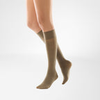 Bauerfeind VenoTrain Micro Jive Knee High 20-30 mmHg Compression Socks – Amaretto Knee