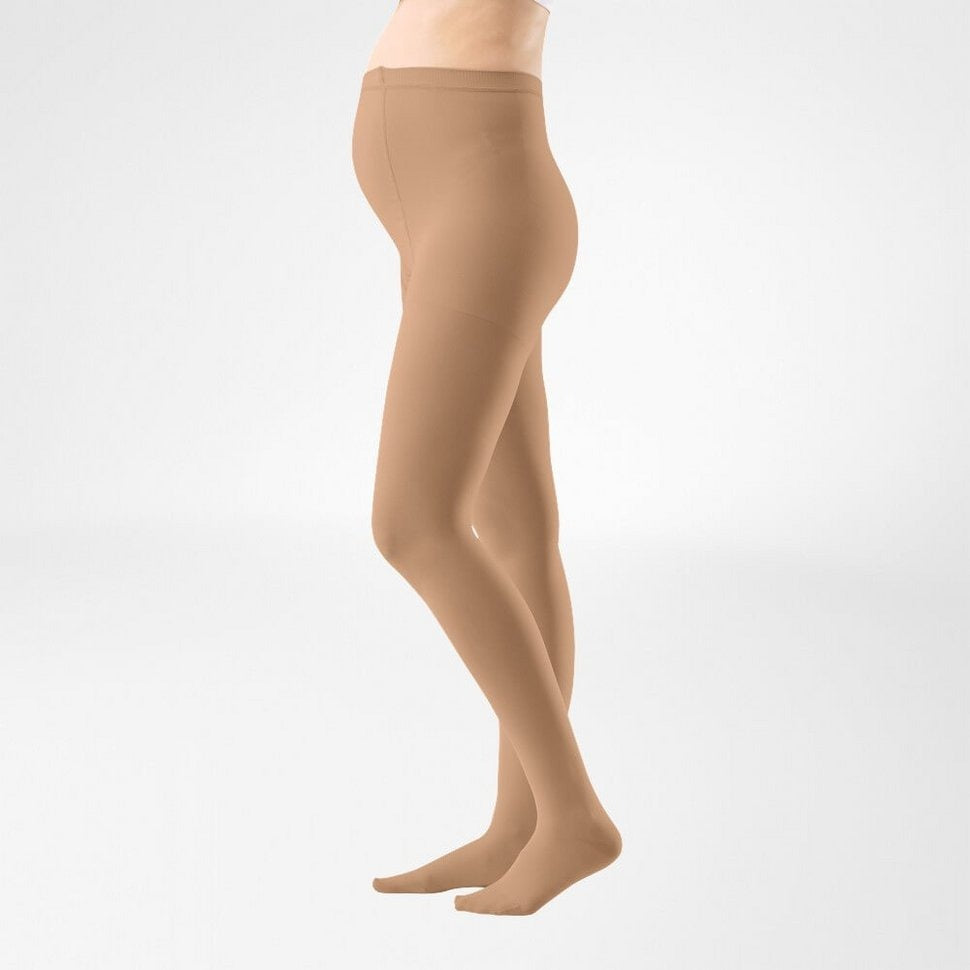Bauerfeind VenoTrain Micro Maternity 20-30 mmHg Compression Socks Closed Toe – Cashew