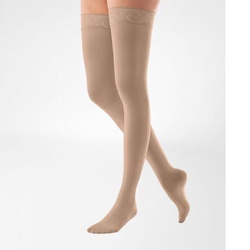 Bauerfeind VenoTrain Micro Thigh High 20-30 mmHg Compression Socks Closed Toe – Amaretto