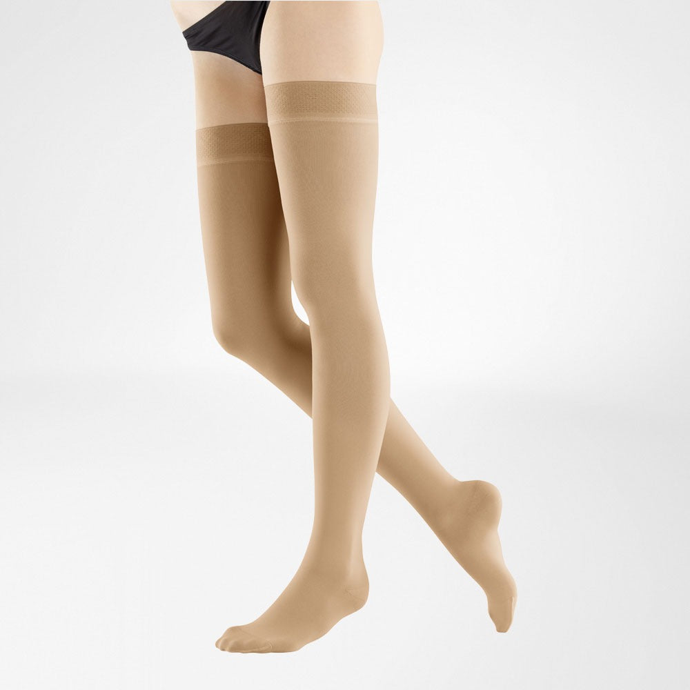 Bauerfeind VenoTrain Soft Thigh High 20-30 mmHg Compression Socks Closed Toe – Caramel