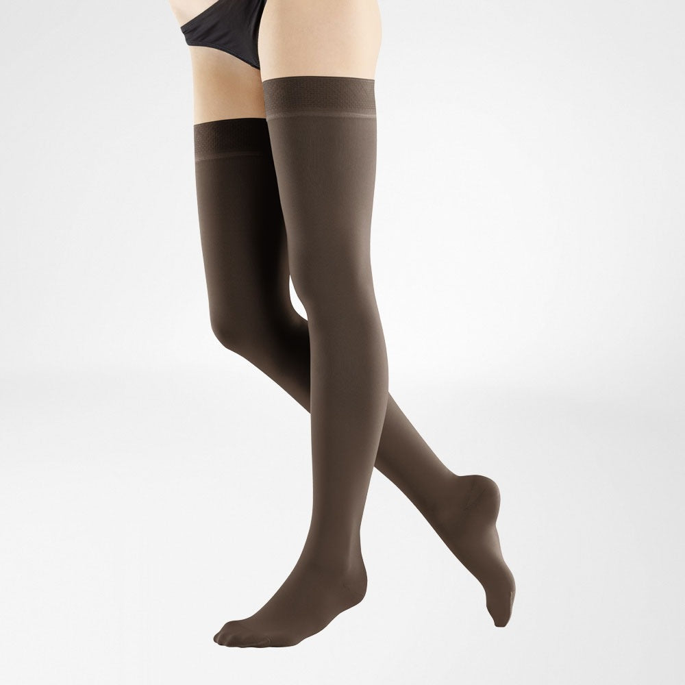 Bauerfeind VenoTrain Soft Thigh High 30-40 mmHg Compression Socks Closed Toe – Espresso