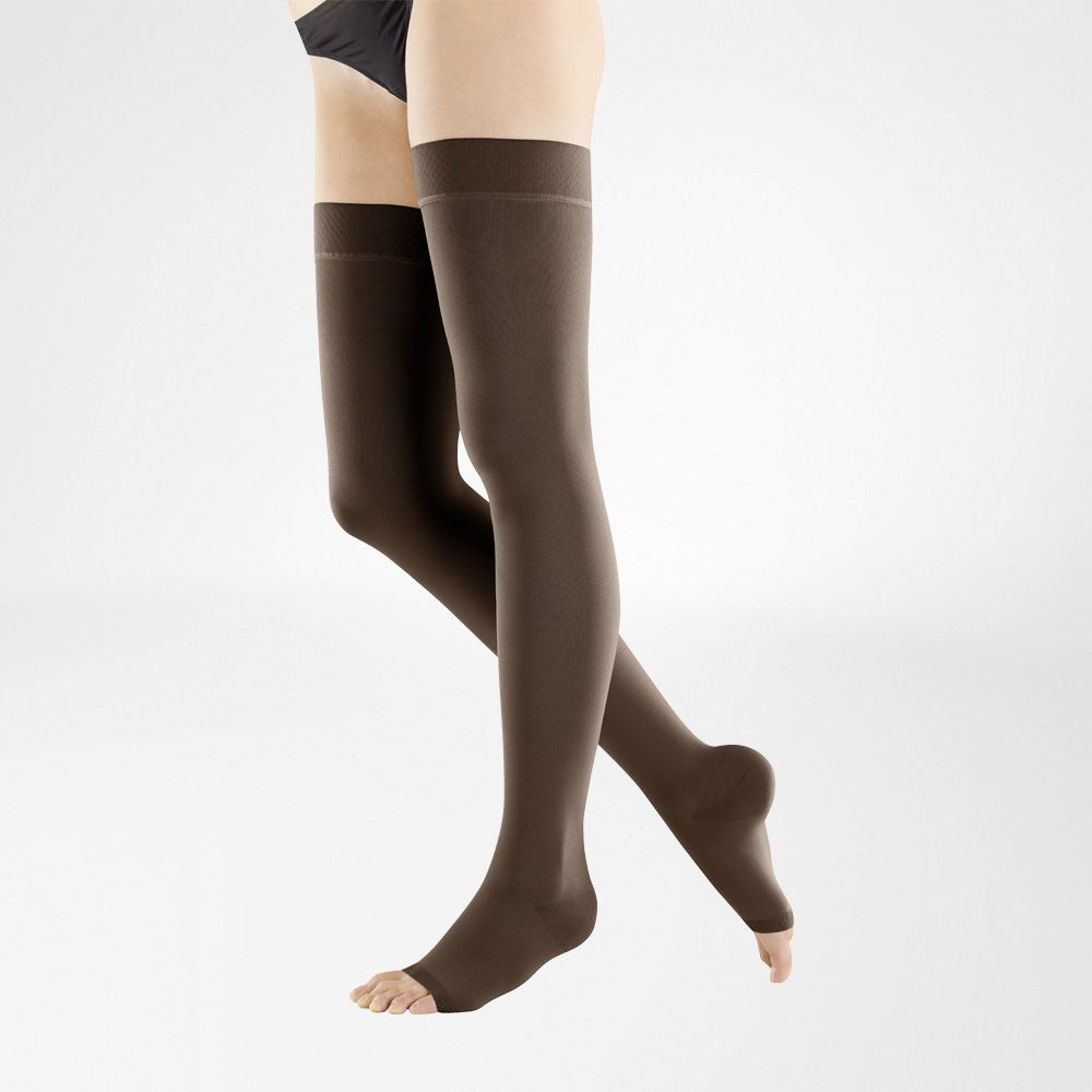 Bauerfeind VenoTrain Soft Thigh High 20-30 mmHg Compression Socks Open Toe – Espresso
