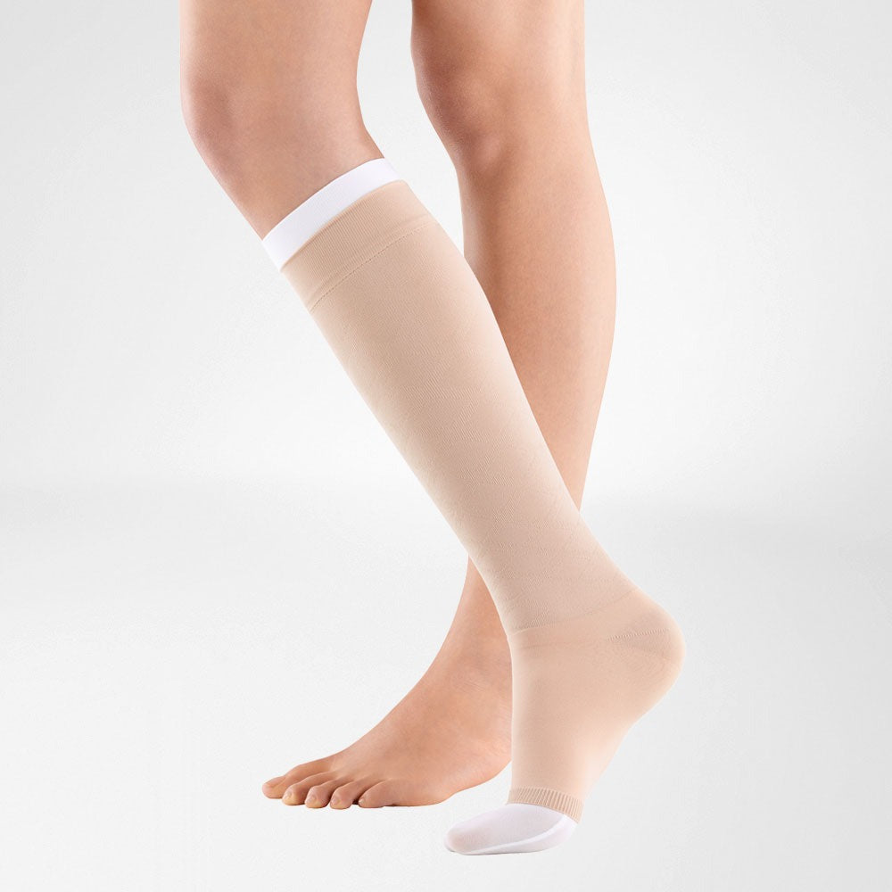 Bauerfeind VenoTrain Ulcertec Knee High 30-40 mmHg Ulcer Treatment System – Natural